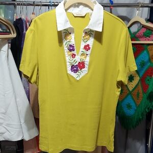 bechamel short sleeve shirt with Floral Embroidery size large inv319